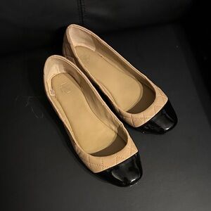 Ann Taylor quilted Elegant Beige and Black Women's Flats